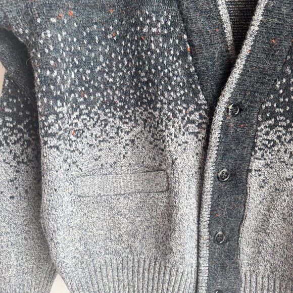 Guy Laurent Uomo Grey Ombre V Neck Cardigan M - Picture 2 of 6